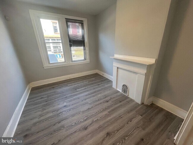 Foto del edificio - 5647 Heiskell St