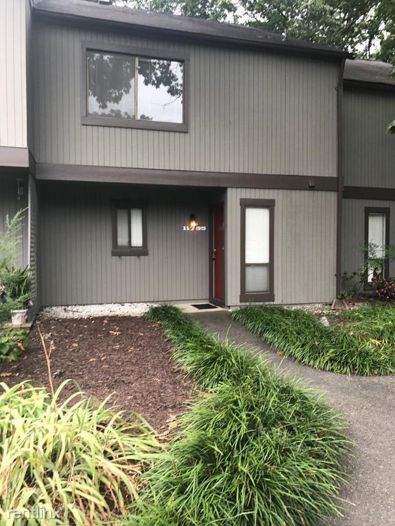 Foto principal - 11755 S Briar Patch Dr
