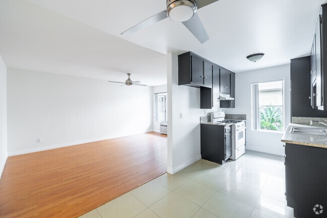 Building Photo - Laurel Grove Terrace