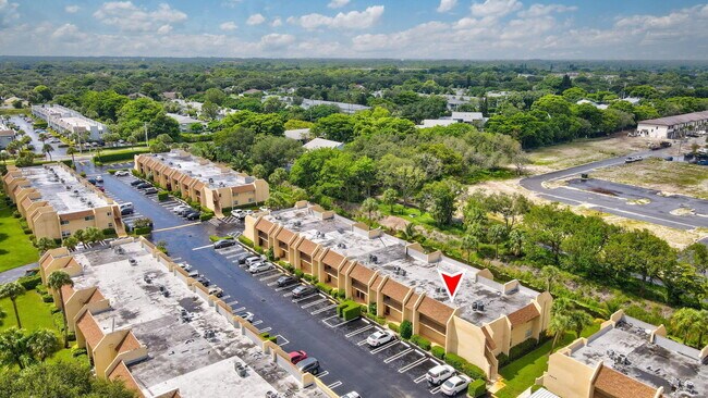 Foto del edificio - 2825 SW 22nd Ave