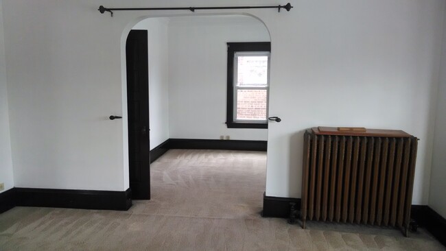 Other view of sitting room - 2151 Broadview Rd