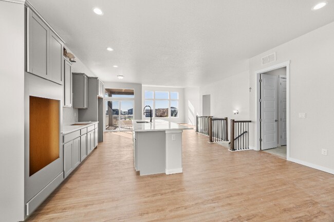 Building Photo - 12915 Stone Valley Dr