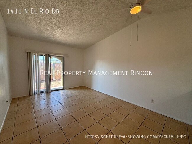 Building Photo - 1411 N El Rio Dr