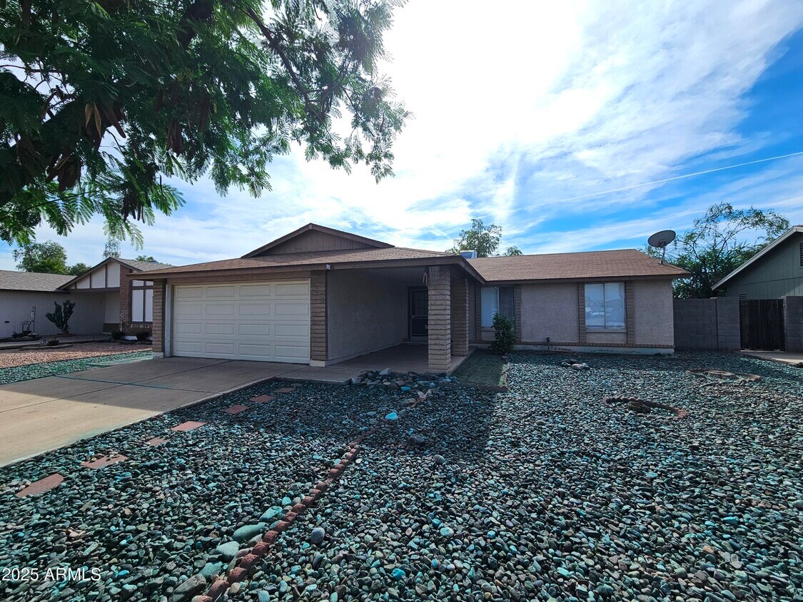 Foto principal - 6231 W Zoe Ella Way