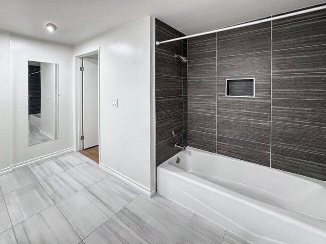 Foto del edificio - 2233 4th St