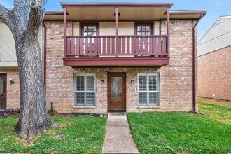 Building Photo - 14724 Perthshire Rd