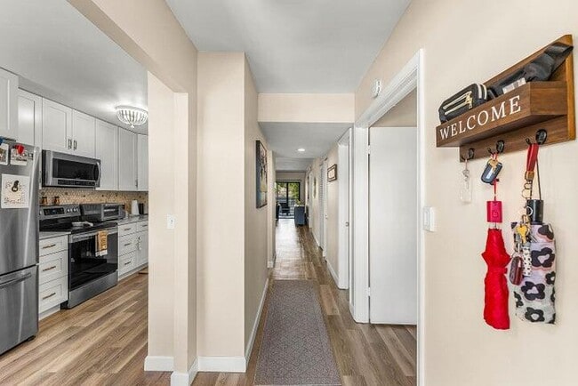 Foto del edificio - 10110 Cedar Point Blvd