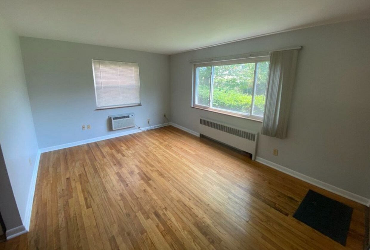 Foto principal - 2739 Lafeuille Ave
