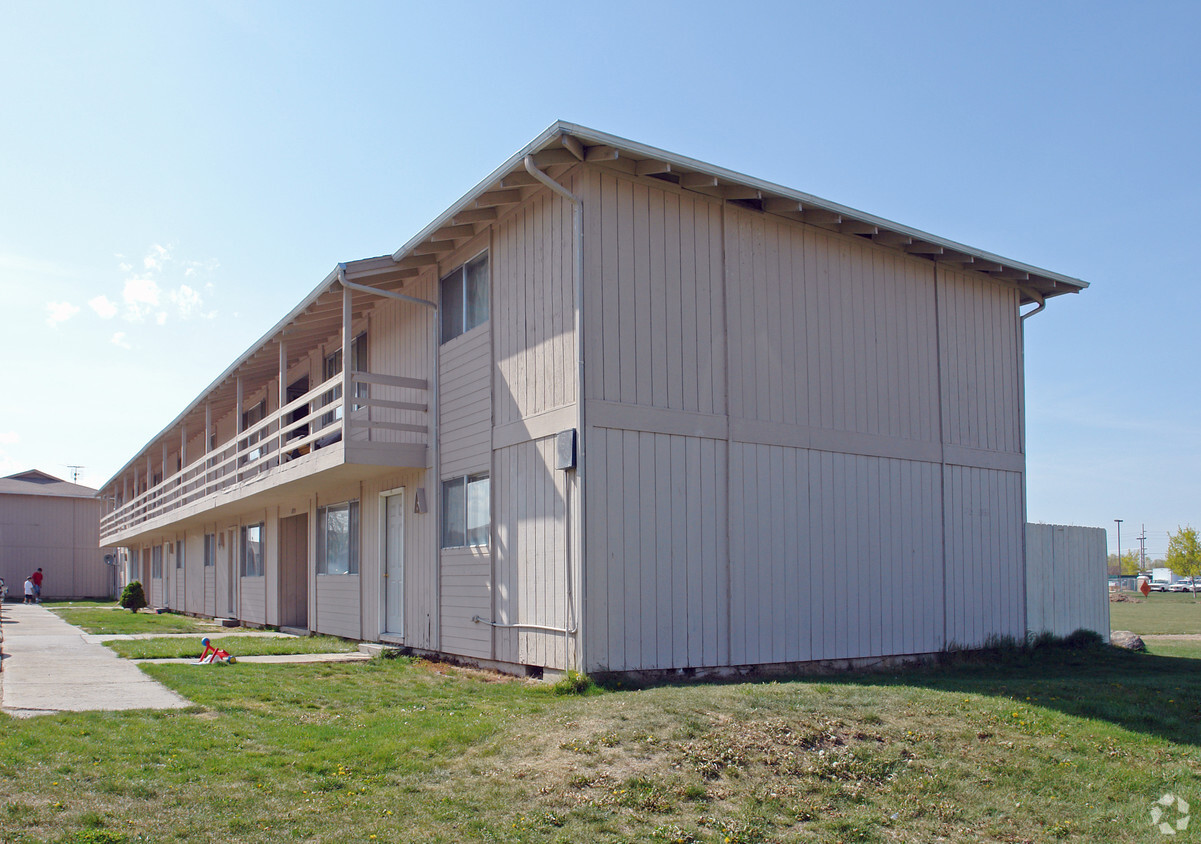 Primary Photo - Western Village Apartments