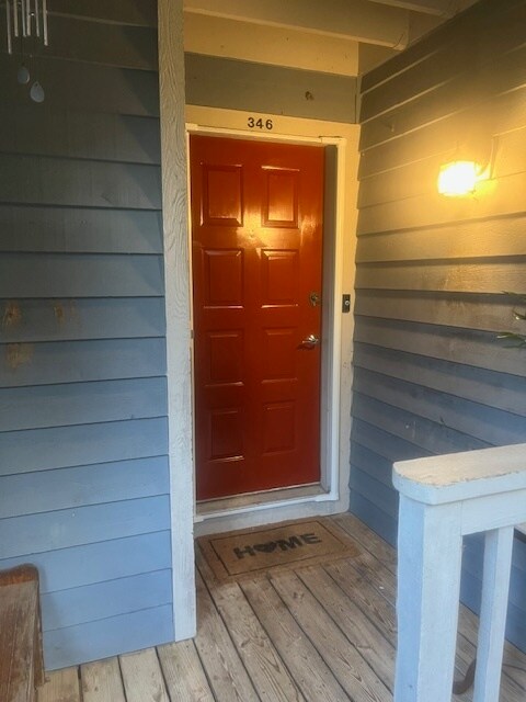 Building Photo - 346 S Pantops Dr