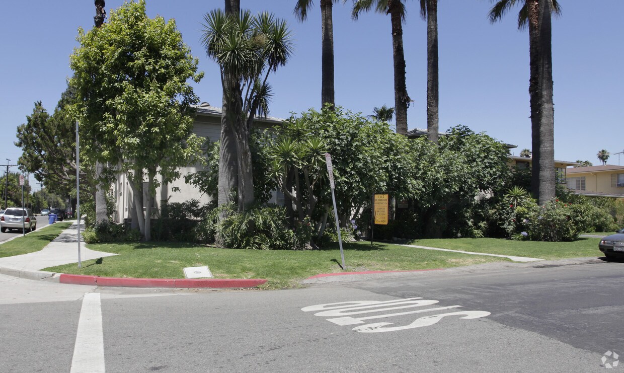 55015505 Radford Ave, Valley Village, CA 91607 Apartments in Valley