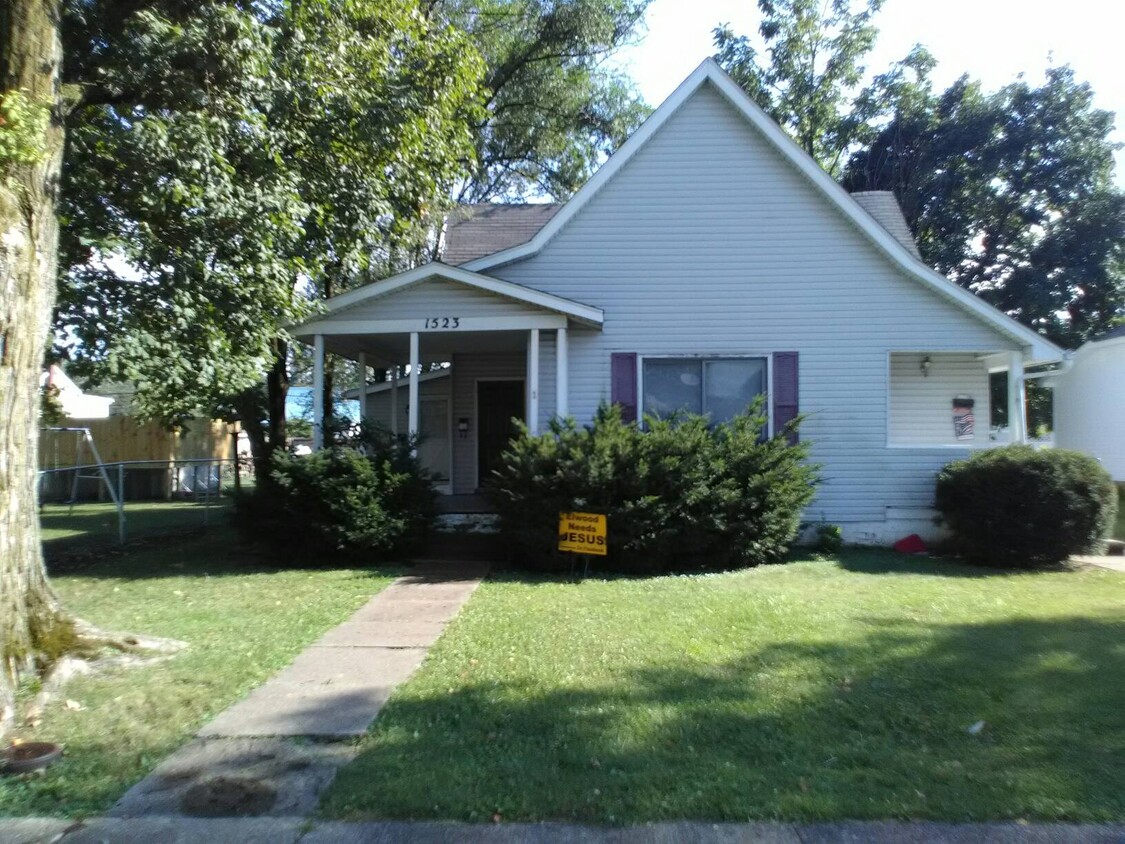 Primary Photo - 1523 S J St
