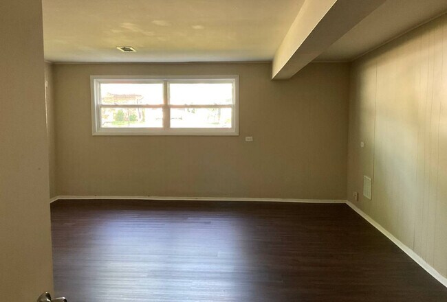 Foto del edificio - 766 Southside Dr