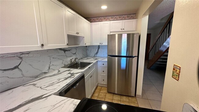 Building Photo - 13230 SW 58th Terrace