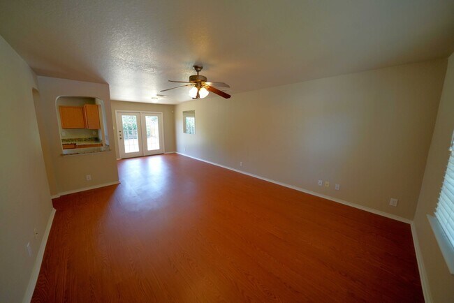Building Photo - 2 Story Home Available in Cibolo! Realtor commission: $500