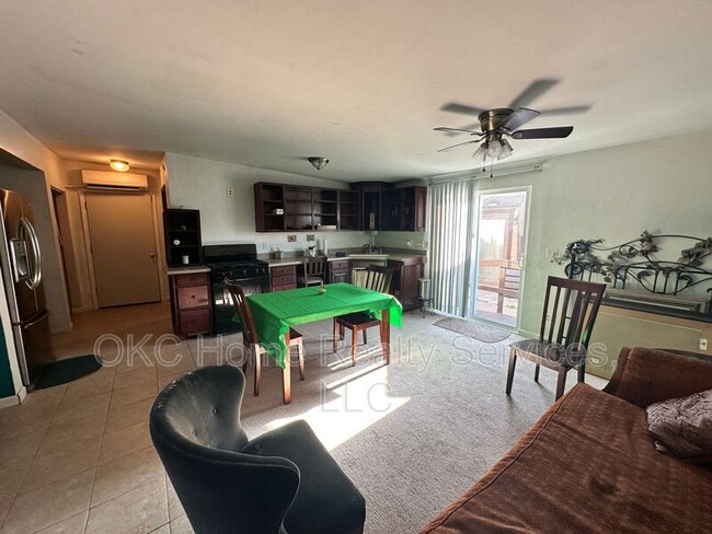 Foto del edificio - 3824 Key Pl