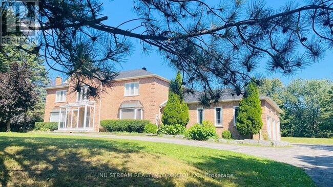 Photo du bâtiment - 4 Willow Creek Dr
