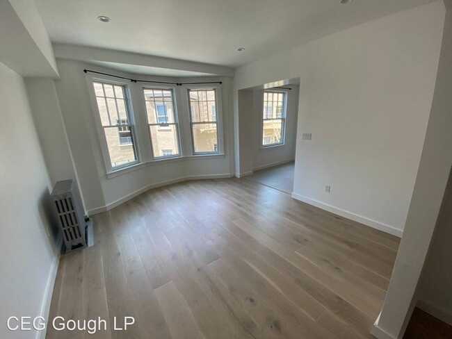 Building Photo - 207 Gough St