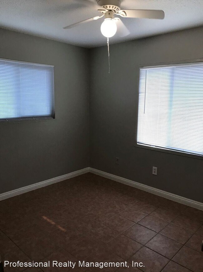 Foto del edificio - 3 br, 2 bath House - 2303 PLANZ ROAD