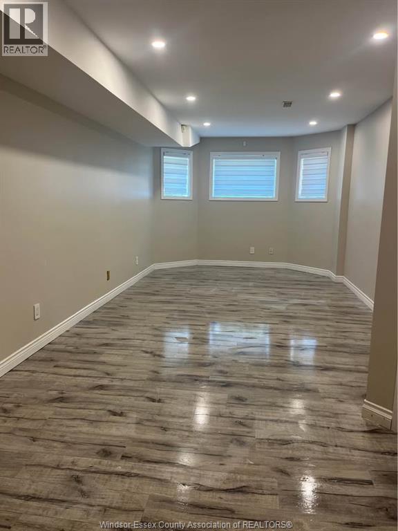 Building Photo - 3621 Deerbrook Dr