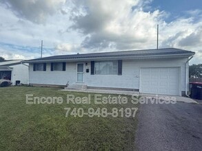 Building Photo - 121 Custer Rd