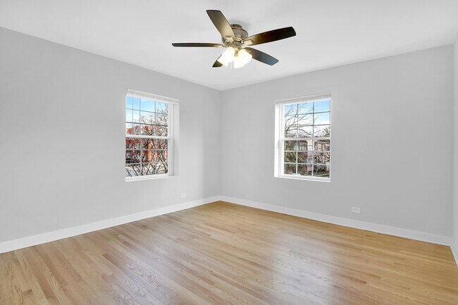 Building Photo - 132 Ridge Ave