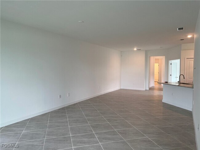 Foto del edificio - 14003 Pine Lodge Ln