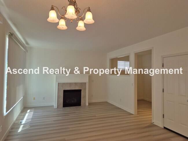 Foto del edificio - Available NOW! Updated in Arbor Roses 3Bed...