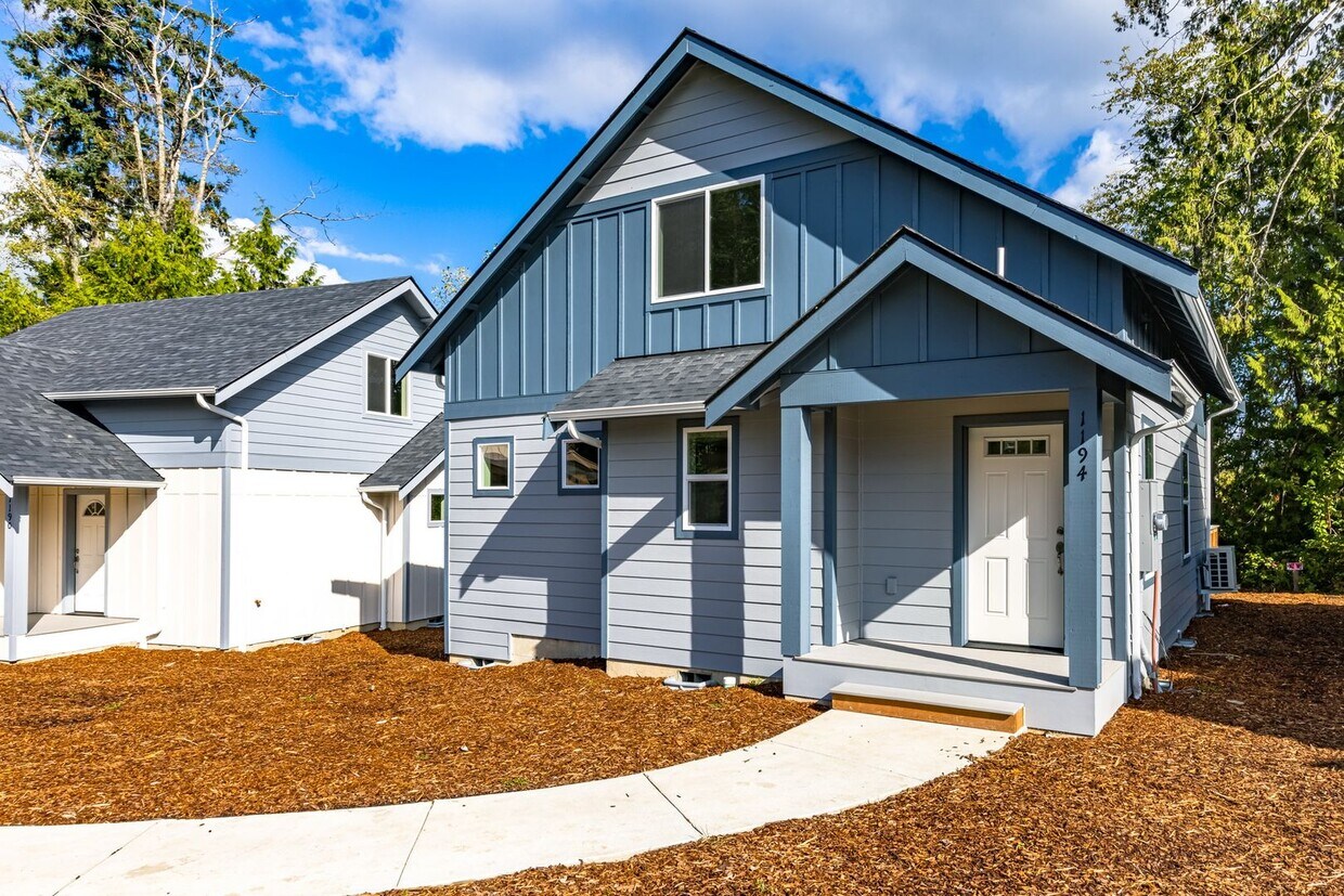 1194 Hughes Ave, Blaine, WA 98230 House Rental in Blaine, WA