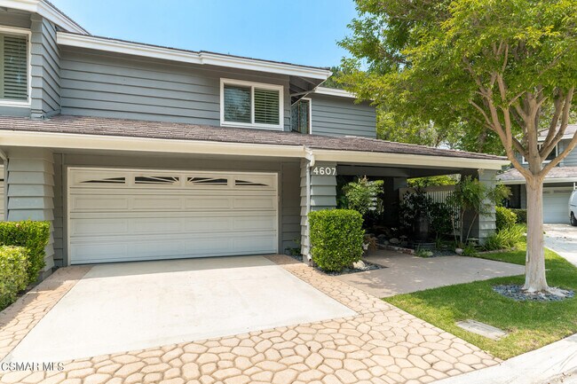 Building Photo - 4607 Club View Dr