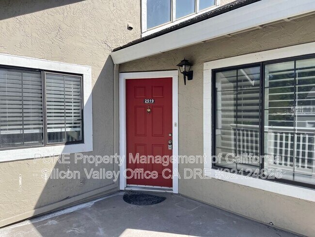 Foto del edificio - 2519 Yerba Hills Ct