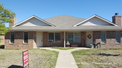 Building Photo - 3112 110th St