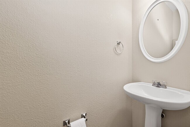 Foto del edificio - 17611 Haywood Oaks Dr