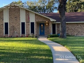 Building Photo - 721 Gazelle Trail