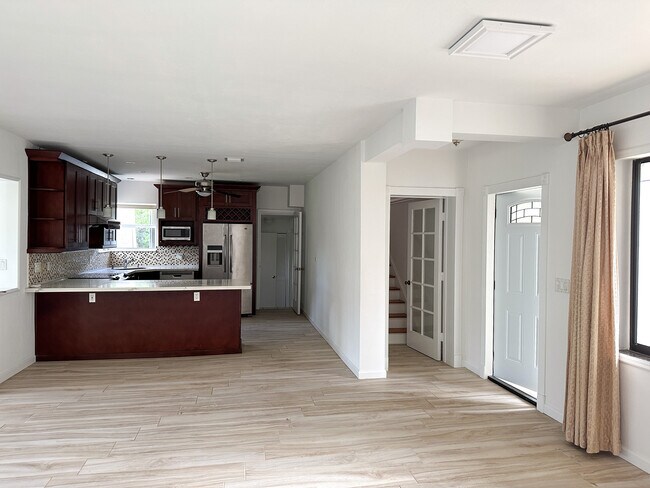 Foto del edificio - 13200 SW 80th Ave