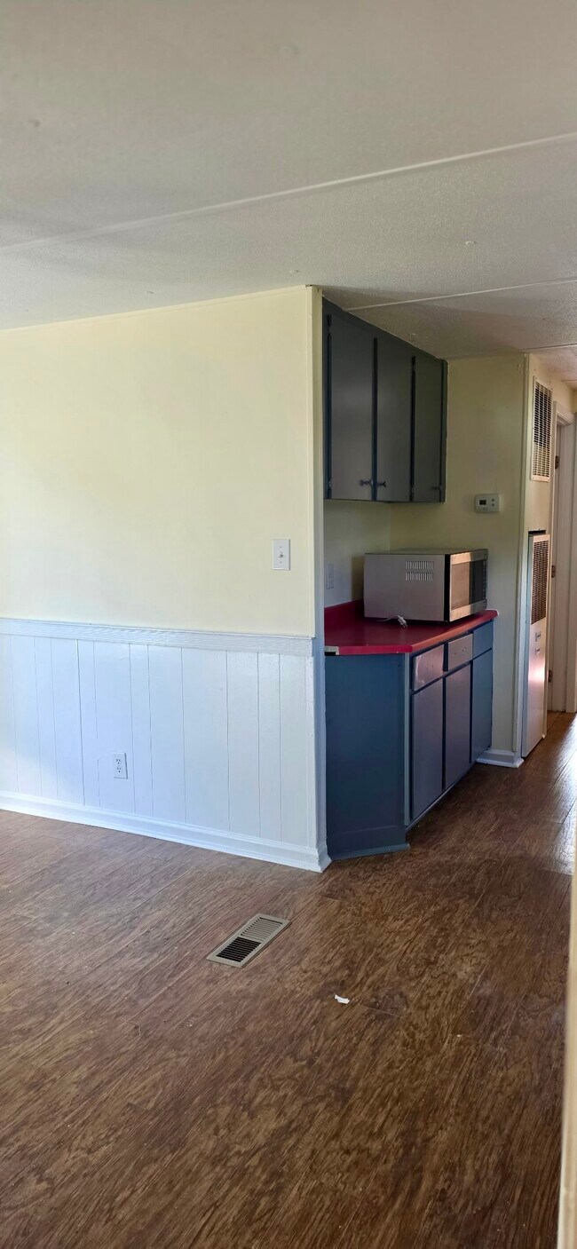 Foto del edificio - 658 Rices Creek Rd