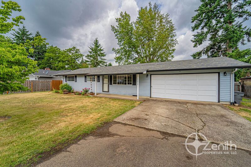 Foto principal - 15010 NE 39th St