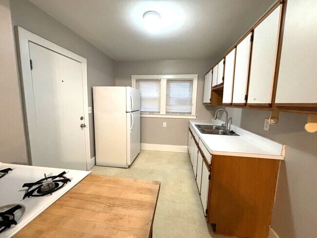 Foto del edificio - 436 E Cambourne St