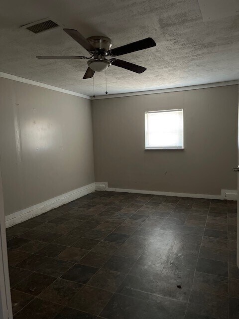 Foto del edificio - 116 E Stacie Rd