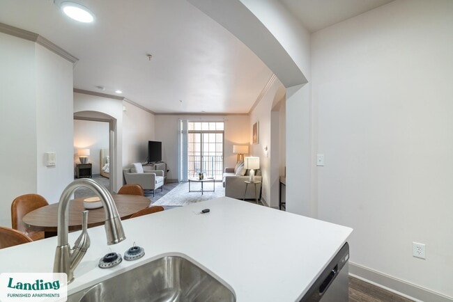 Building Photo - 3031 Eden Ave