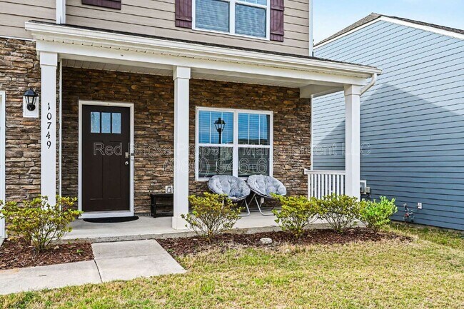 Building Photo - 10749 Adair Wds Dr