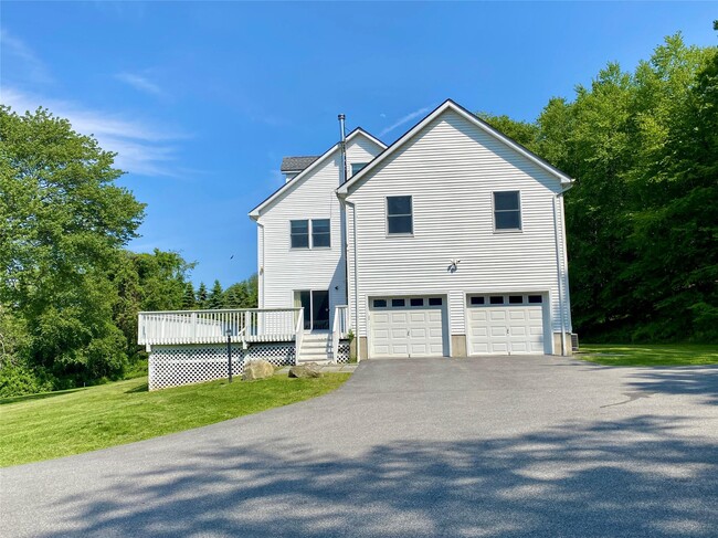 Building Photo - 390 Birch Hill Rd