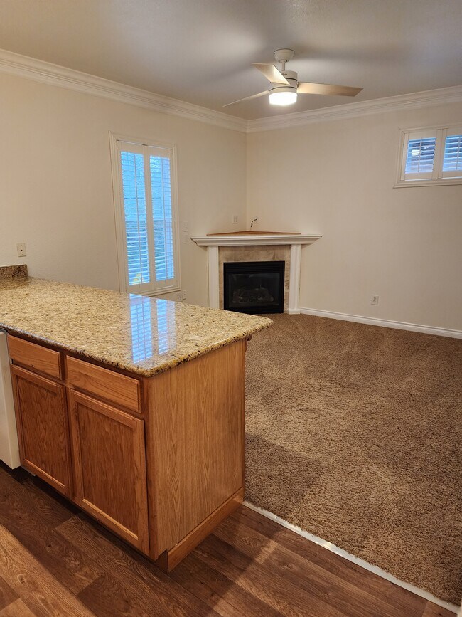 Livingroom - 707 NE Tillamook St