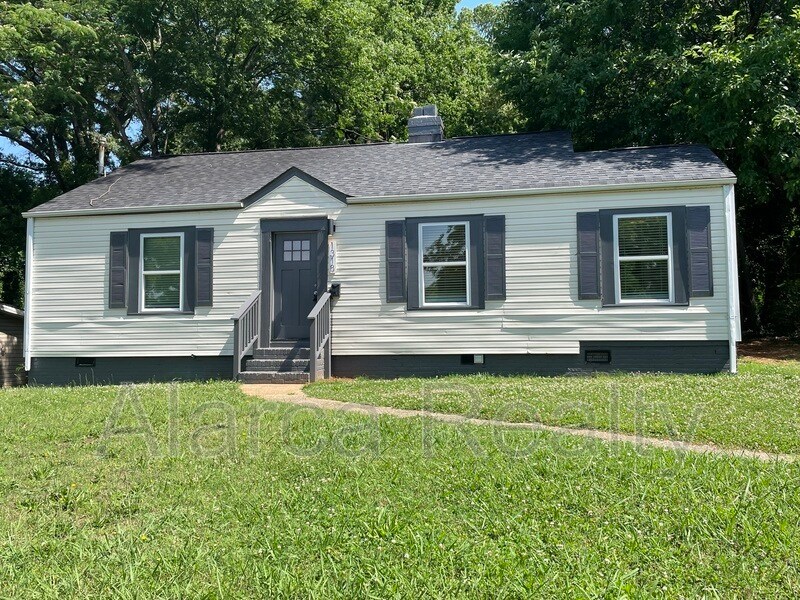 Primary Photo - 1318 Bethel Rd