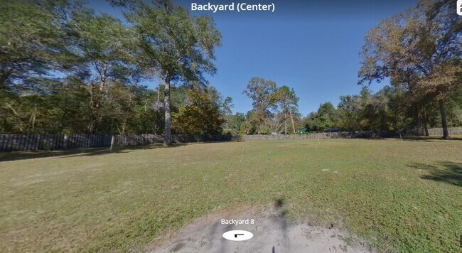 Building Photo - 902 Oak Ridge Rd W