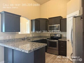 Building Photo - 253 W Ridge Rd