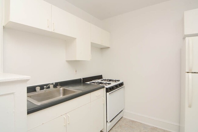 Foto del edificio - 2336 N Spaulding Ave