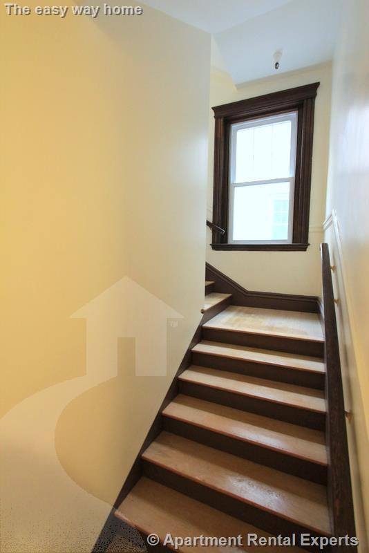 Foto del edificio - 29 Park Dr