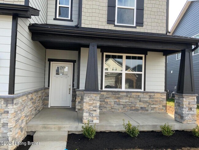 Building Photo - 4627 Golden Eagle Dr