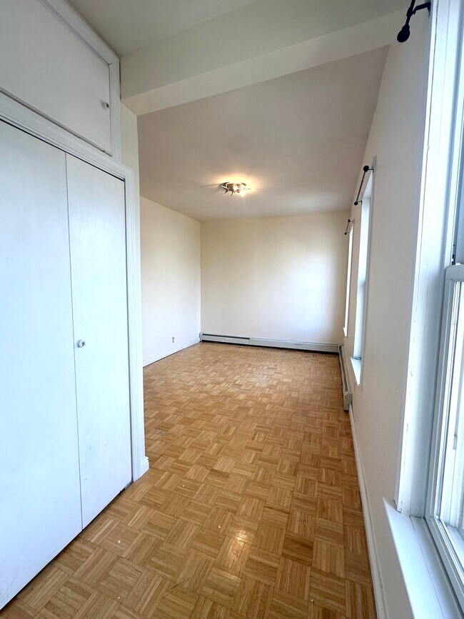 204 Olean Ave Unit 2, Jersey City, NJ 07306 Apartments in Jersey City